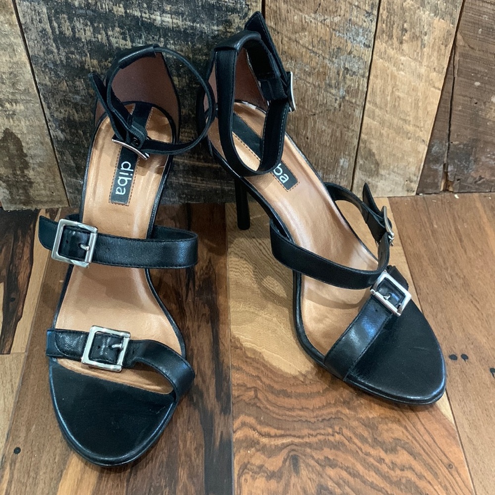diba heels - NWOT